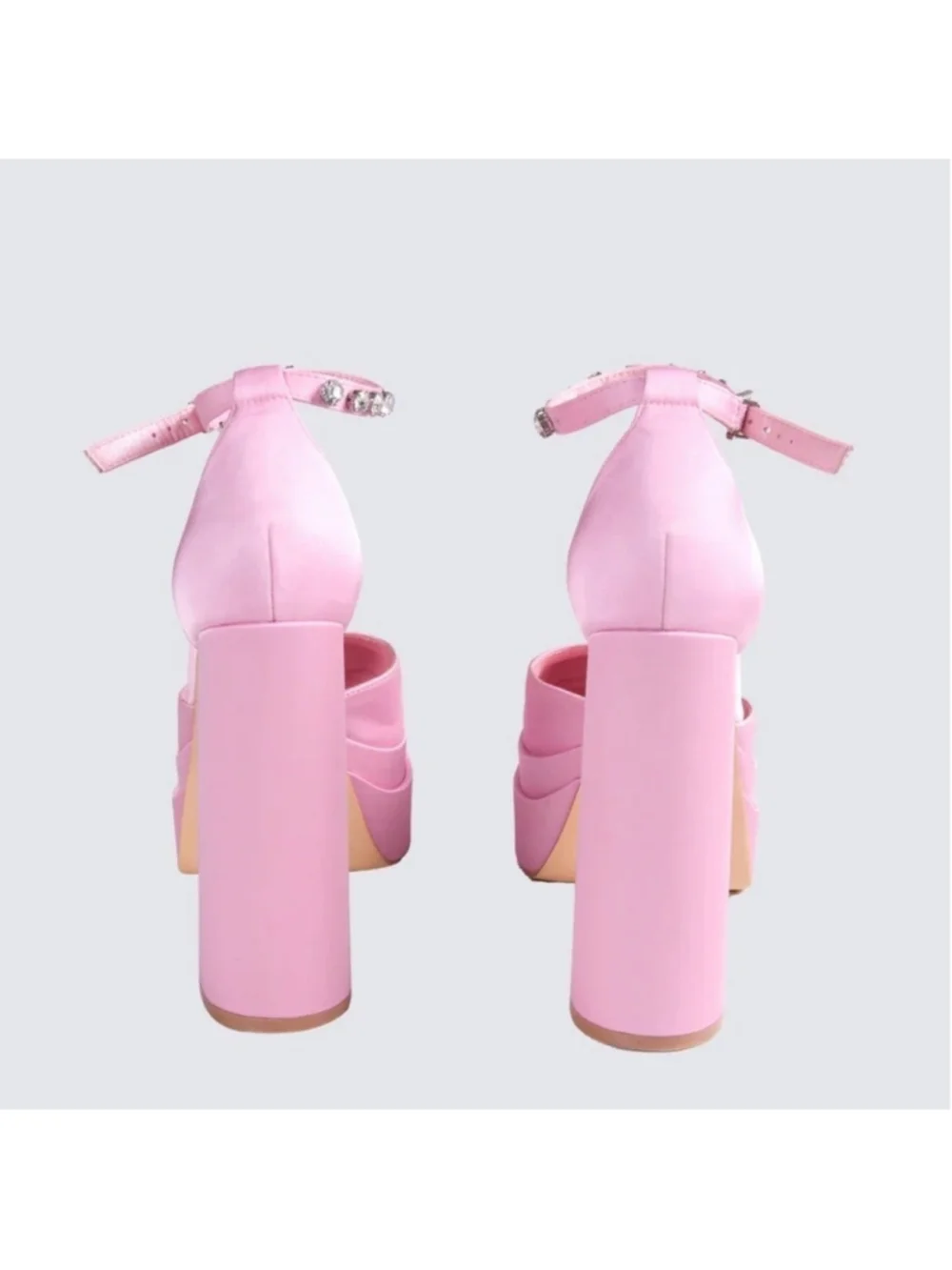 Finesse Beatrice Pink Platform Heel Size 9 NEW IN BOX